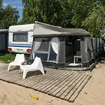 Molo Surf By Q4camp * Ястарня
