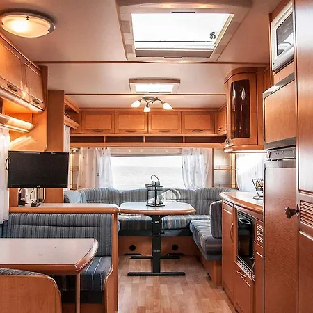 Molo Surf By Q4camp Campsite