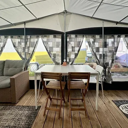 Kemping Molo Surf By Q4camp Jastarnia