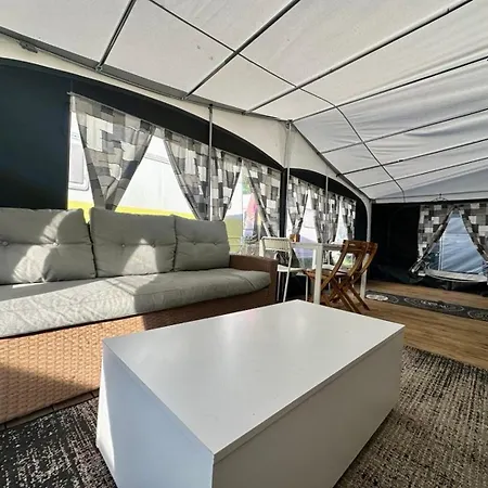 Molo Surf By Q4camp Campsite *