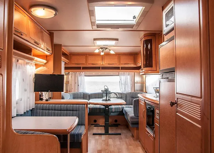 Molo Surf By Q4camp אתר קמפינג