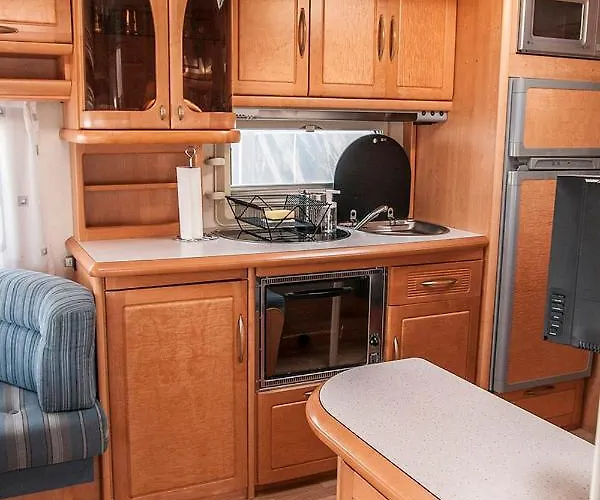 Kemping Molo Surf By Q4camp Jastarnia